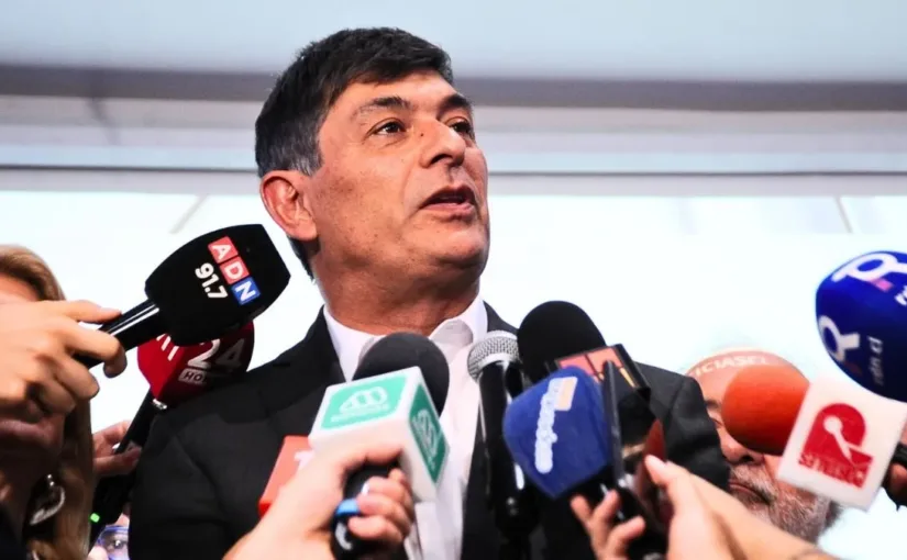 Parisi advierte sobre riesgos del nombramiento de Jouannet como subsecretario del Interior en medio de controversias empresariales