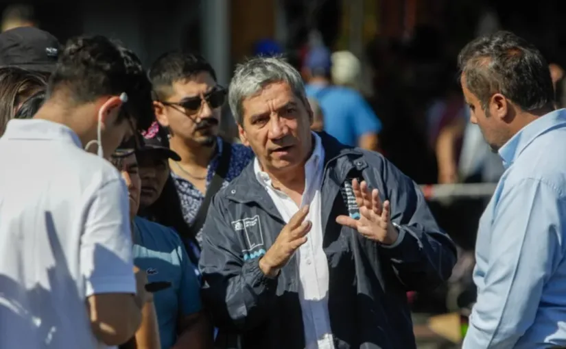 Incendio en La Vega Central deja entre 60 y 70 locales comerciales afectados, autoridades evalúan daños y apoyan a locatarios