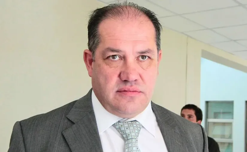 José García Ruminot presenta a Francisco Ljubetic como nuevo delegado presidencial.