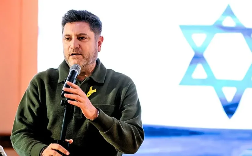 Embajador de Israel denuncia campaña de desinformación tras querella por crímenes de guerra en Chile