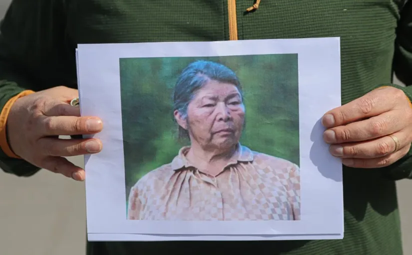 La fiscal Tatiana Esquivel presenta hallazgos en el caso de Julia Chuñil.